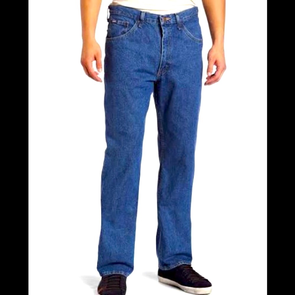 Wrangler Regular Fit Straight Leg Jeans